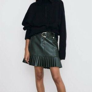 Zara black faux leather pleated/ruffle skirt